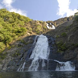 Bâ waterfall in Houailou