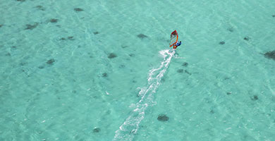 Planche à voile, lagon Nouvelle-Calédonie